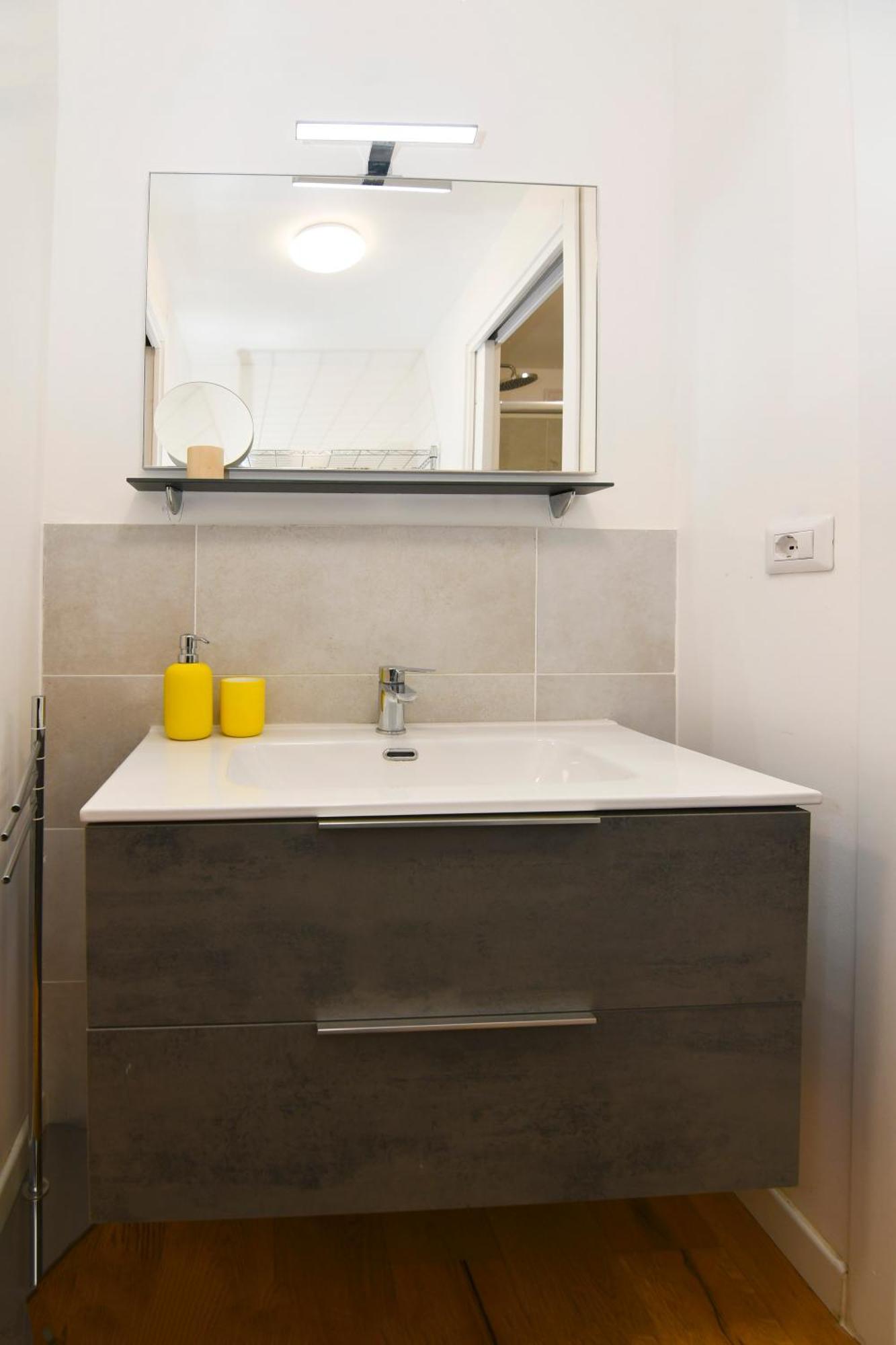 Navigli-TortonaAmpio Monolocale, Garage Gratuito Apartment Milano Ngoại thất bức ảnh